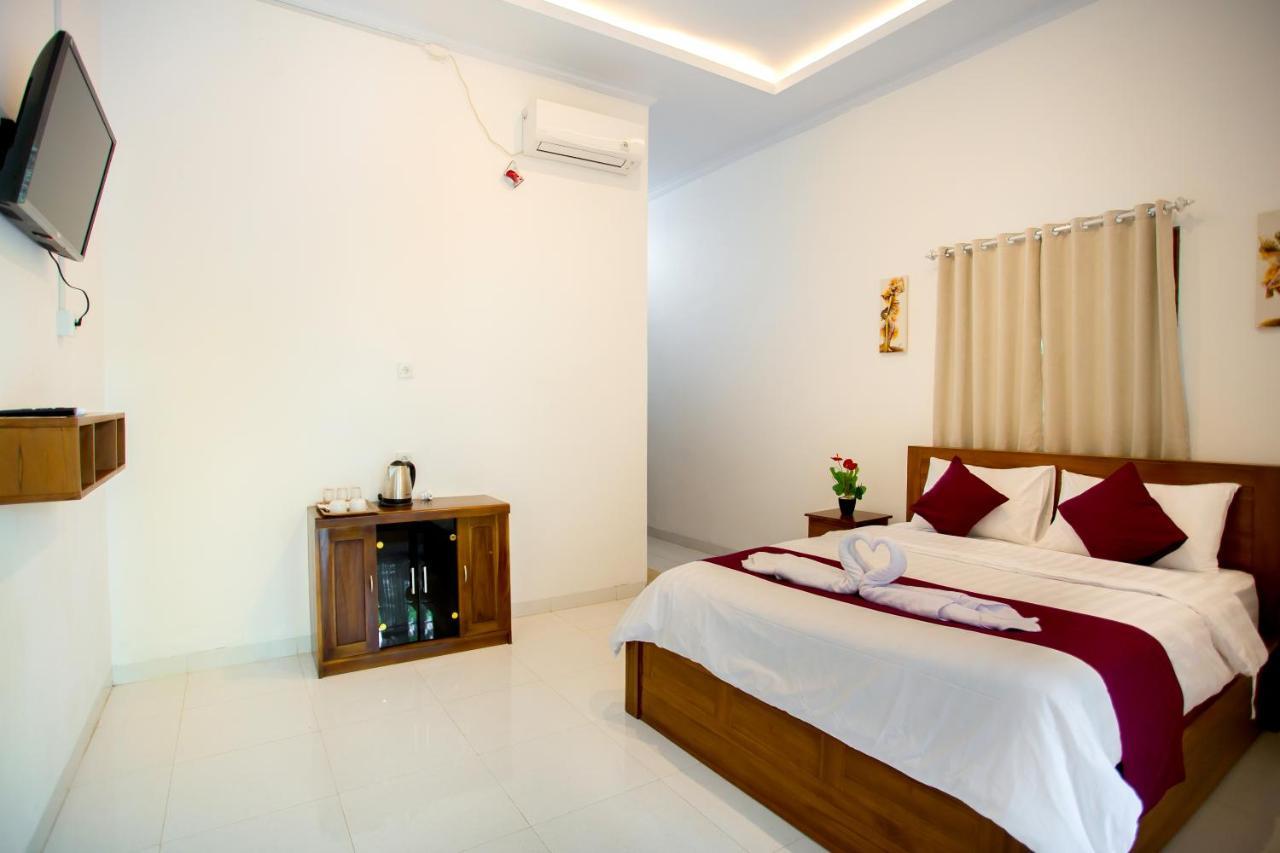The Puncak Santhi Inn Batununggul Exterior foto