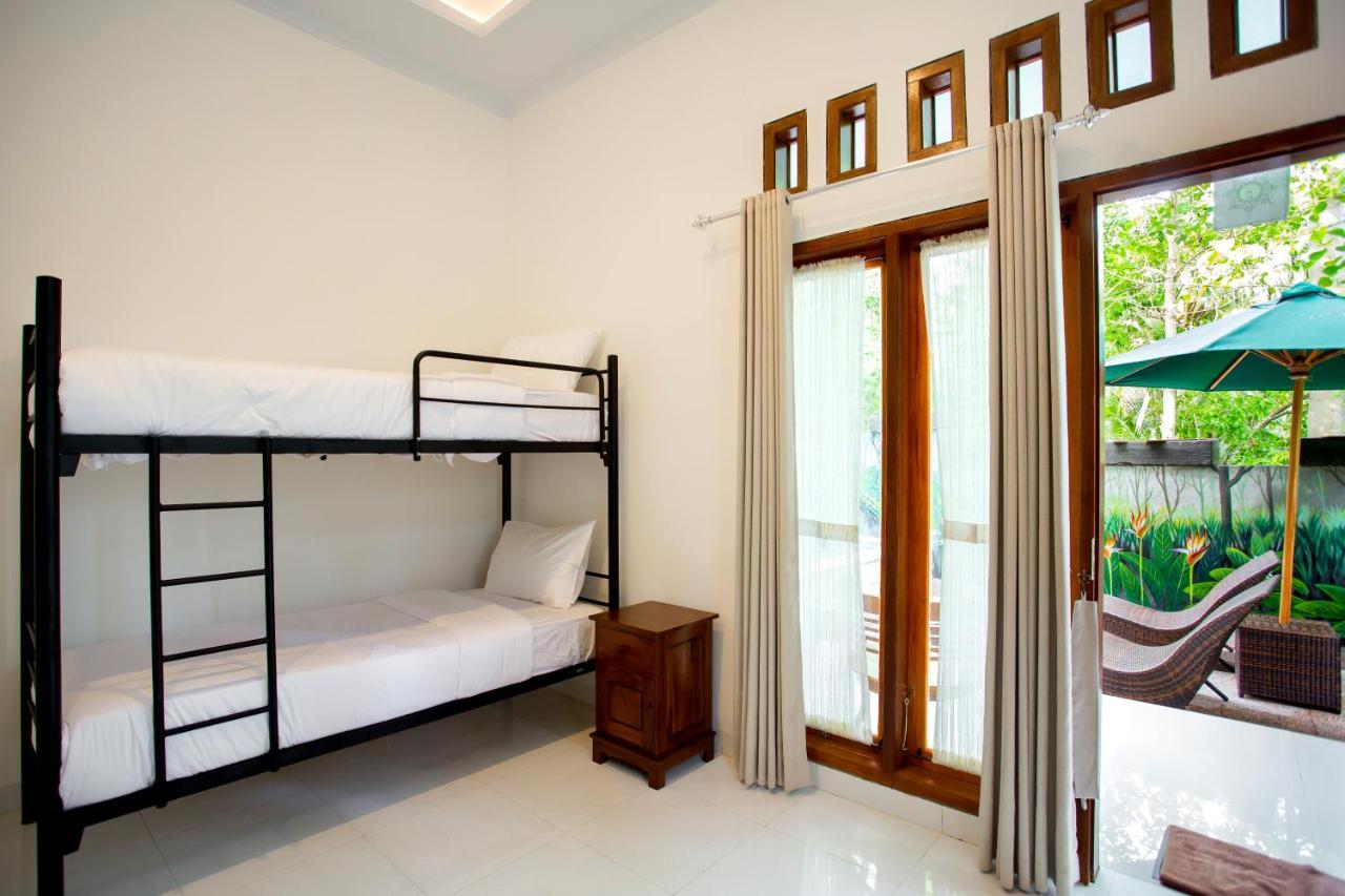 The Puncak Santhi Inn Batununggul Exterior foto
